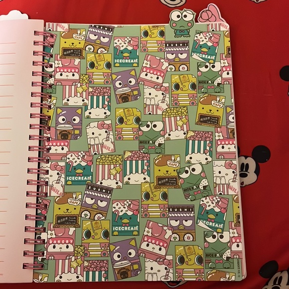 Hello Kitty Journal 📖✍️🏼 - Picture 6 of 7